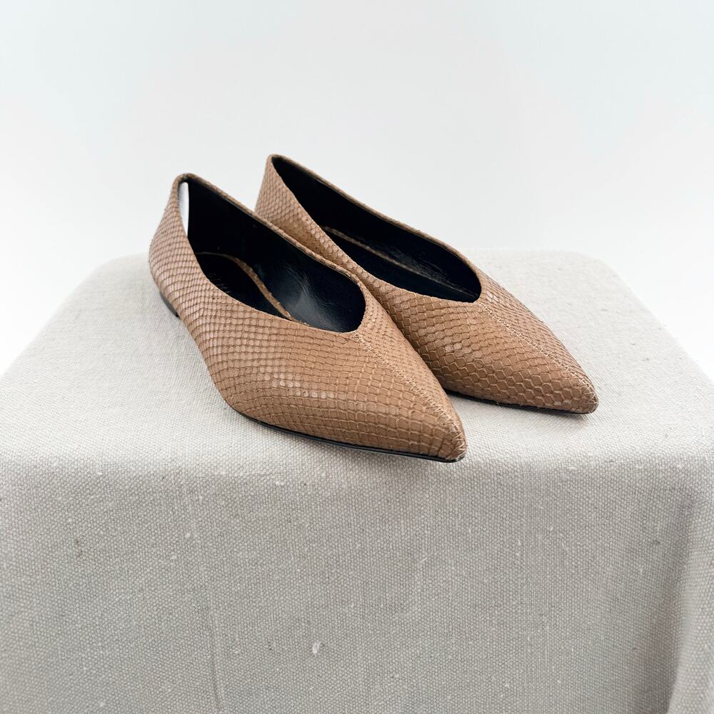 M. Gemi Textured lLeather Slip On Pointy Toe Flats Brown Women's Size EU 37.5
